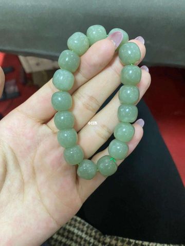 💰39.9 新疆和田玉且末料且末蓝手串 卡11*12老型珠